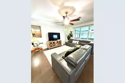 1034 Bella Vida Boulevard, Orlando, FL 32828 - Photo 13