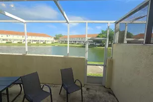 1213 S Beach Cir, Kissimmee, FL 34746 - Photo 19