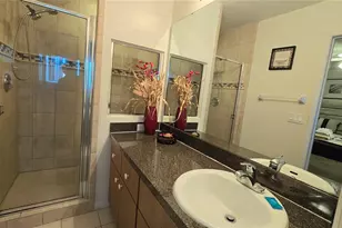 1213 S Beach Cir, Kissimmee, FL 34746 - Photo 11