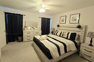 1213 S Beach Cir, Kissimmee, FL 34746 - Photo 11