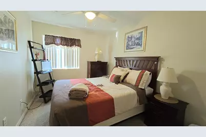 1213 South Beach Circle, Kissimmee, FL 34746 - Photo 15