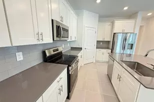 4271 Curacao Pl, Kissimmee, FL 34758 - Photo 5