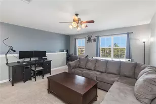 2464 White Poppy Dr, Kissimmee, FL 34747 - Photo 15