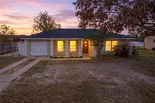 807 Aspenwood Cir, Kissimmee, FL 34743 - Photo 1