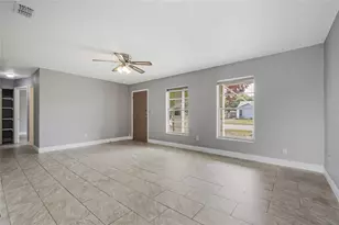 807 Aspenwood Cir, Kissimmee, FL 34743 - Photo 5