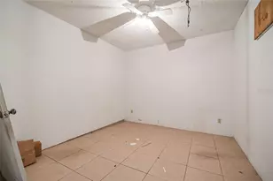 807 Aspenwood Cir, Kissimmee, FL 34743 - Photo 15