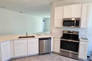 2732 Gentle Rain Dr, Davenport, FL 33837 - Photo 5