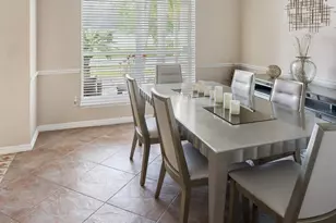 2735 Scarborough Dr, Kissimmee, FL 34744 - Photo 7