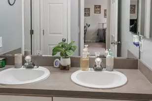 2735 Scarborough Dr, Kissimmee, FL 34744 - Photo 25