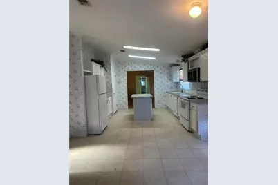 1814 Winchester Court S, Saint Cloud, FL 34771 - Photo 5