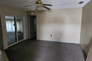569 Hunter Cir, Kissimmee, FL 34758 - Photo 13
