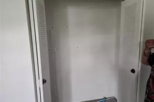 569 Hunter Cir, Kissimmee, FL 34758 - Photo 9