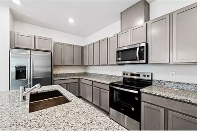 736 Overpool Avenue, Davenport, FL 33896 - Photo 9