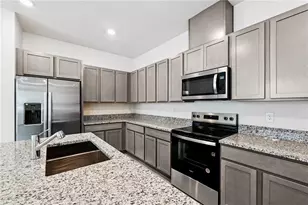 736 Overpool Ave, Davenport, FL 33896 - Photo 9