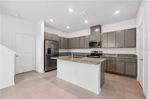 736 Overpool Ave, Davenport, FL 33896 - Photo 7