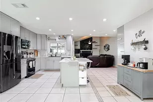 3729 Sand Pebble Dr, Valrico, FL 33596 - Photo 13