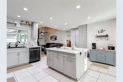 3729 Sand Pebble Drive, Valrico, FL 33596 - Photo 15