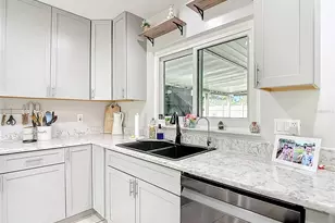 3729 Sand Pebble Dr, Valrico, FL 33596 - Photo 21