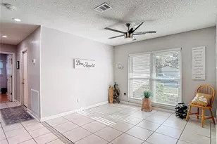 3729 Sand Pebble Dr, Valrico, FL 33596 - Photo 9