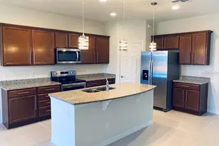 5270 Brydon Woods Cir, Saint Cloud, FL 34771 - Photo 3