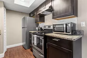 2749 N Poinciana Blvd, Kissimmee, FL 34746 - Photo 11