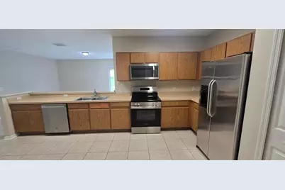 911 Gloucester Court, Kissimmee, FL 34758 - Photo 5