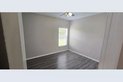 911 Gloucester Court, Kissimmee, FL 34758 - Photo 9