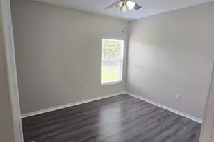 911 Gloucester Ct, Kissimmee, FL 34758 - Photo 9