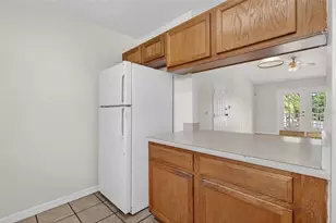 170 Bowie Ln, Kissimmee, FL 34743 - Photo 17