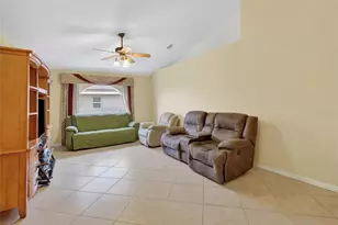 1912 Lakeview Pl, Kissimmee, FL 34759 - Photo 17