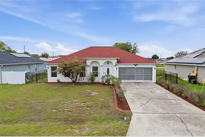 1912 Lakeview Place, Kissimmee, FL 34759 - Photo 1