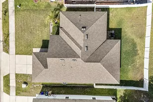 1328 Water Willow Dr, Groveland, FL 34736 - Photo 3