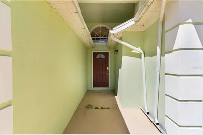 40045 Palm Street, Lady Lake, FL 32159 - Photo 9