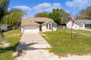 40045 Palm St, Lady Lake, FL 32159 - Photo 19