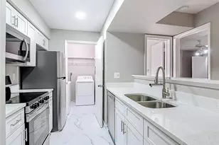 3028 Parkway Blvd, Kissimmee, FL 34747 - Photo 9