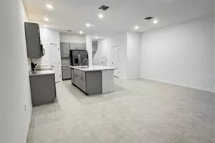 1304 Drake Rdg Dr, Kissimmee, FL 34744 - Photo 5