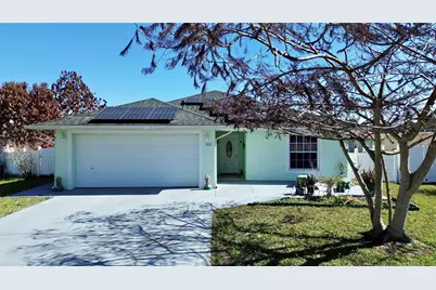 302 Miami Place, Kissimmee, FL 34759 - Photo 1