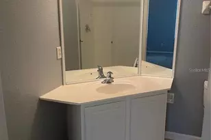 6451 Old Park Ln, Orlando, FL 32835 - Photo 5