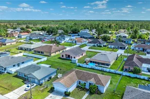 716 Versailles Ln, Kissimmee, FL 34759 - Photo 21