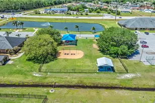 716 Versailles Ln, Kissimmee, FL 34759 - Photo 27