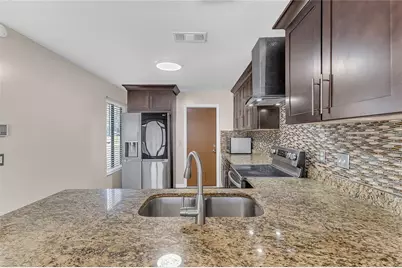 7316 Radiant Circle, Orlando, FL 32810 - Photo 9