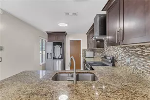 7316 Radiant Cir, Orlando, FL 32810 - Photo 9