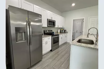 318 Begonia Court, Kissimmee, FL 34759 - Photo 7