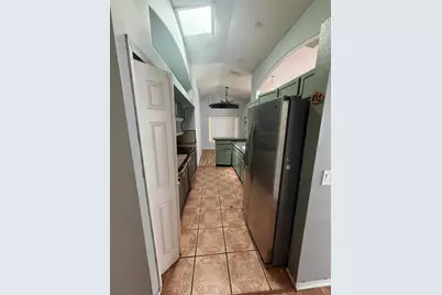 2604 Spring Hill Dr, Kissimmee, FL 34743 - Photo 7