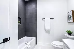 422 Eisenhower Blvd, Lehigh Acres, FL 33974 - Photo 41