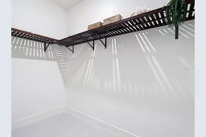 422 Eisenhower Boulevard, Lehigh Acres, FL 33974 - Photo 31