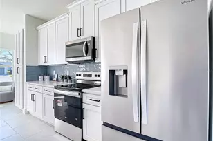 422 Eisenhower Blvd, Lehigh Acres, FL 33974 - Photo 13