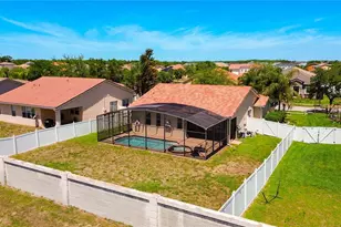 3843 Golden Knot Dr, Kissimmee, FL 34746 - Photo 23