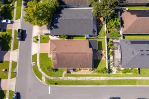 3040 Rob Way, Kissimmee, FL 34743 - Photo 5