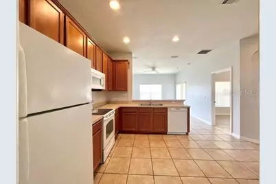 697 Hacienda Circle, Kissimmee, FL 34741 - Photo 3